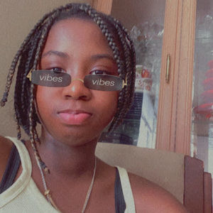 Meet your Posher, Laurentina abigael